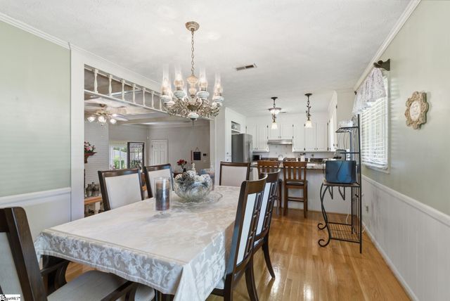 136 Bagwell Street, Easley, SC 29640