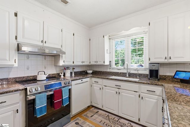 136 Bagwell Street, Easley, SC 29640