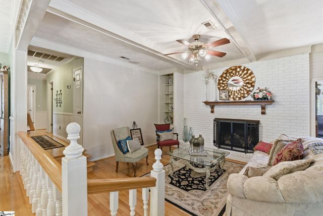 136 Bagwell Street, Easley, SC 29640