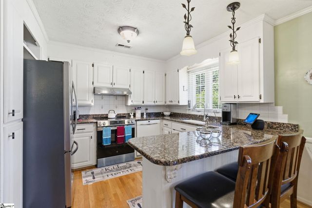 136 Bagwell Street, Easley, SC 29640