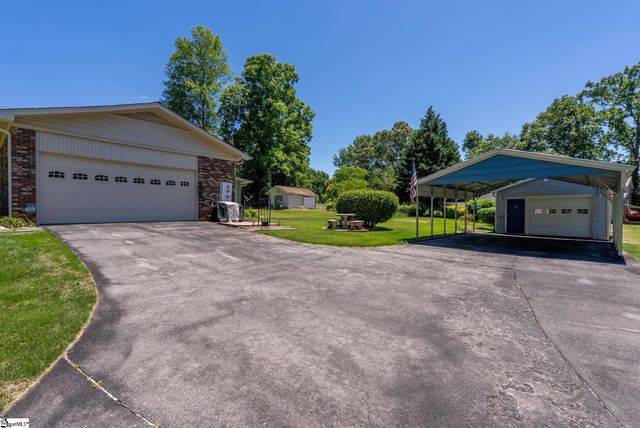 136 Bagwell Street, Easley, SC 29640