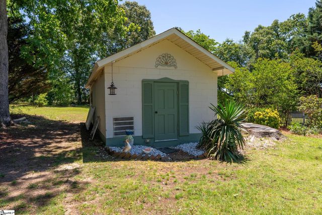 136 Bagwell Street, Easley, SC 29640