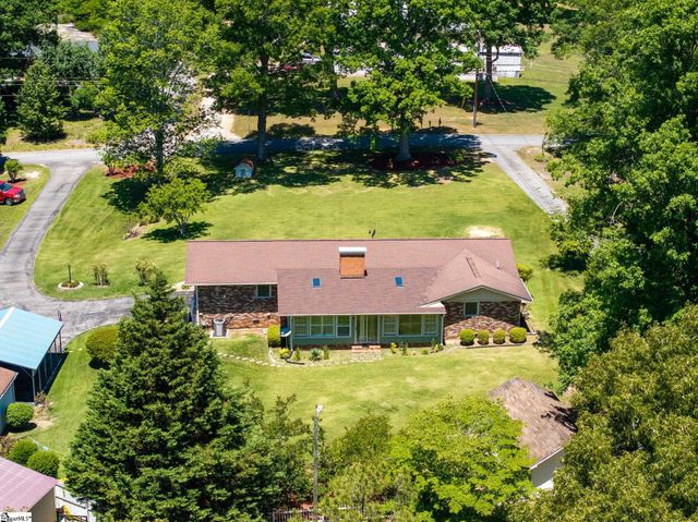 136 Bagwell Street, Easley, SC 29640