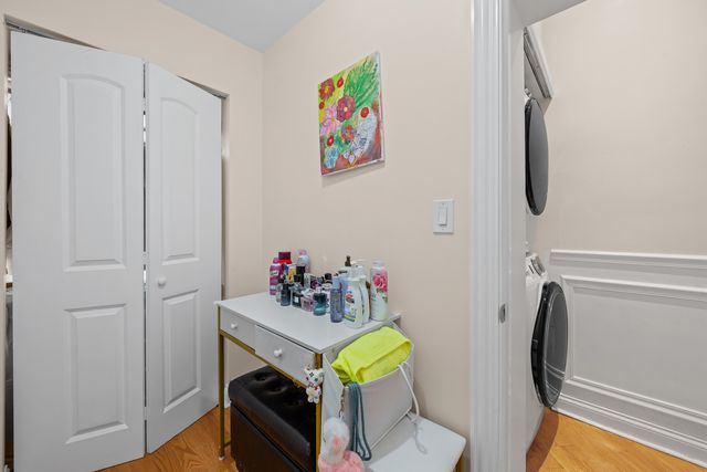 3132 N Luna Avenue, Chicago, IL 60641