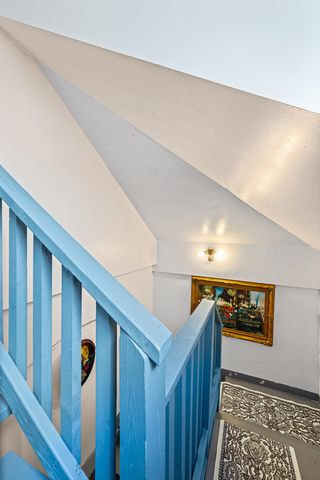 3132 N Luna Avenue, Chicago, IL 60641