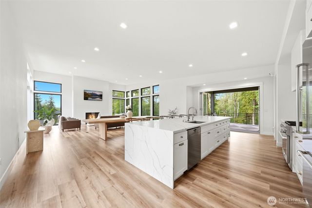 24068 Nookachamp Hills Drive, Mount Vernon, WA 98274