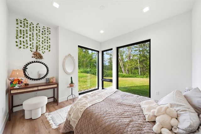 24068 Nookachamp Hills Drive, Mount Vernon, WA 98274