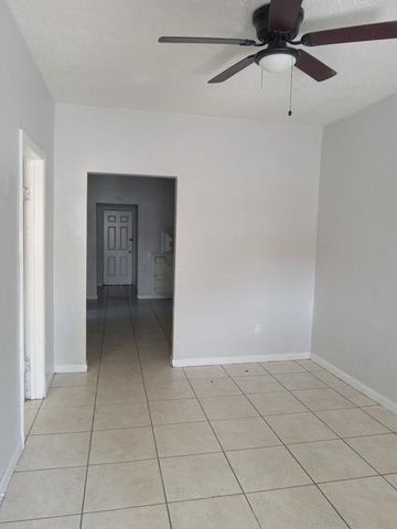 439-441 NW 18th Avenue, Fort Lauderdale, FL 33311