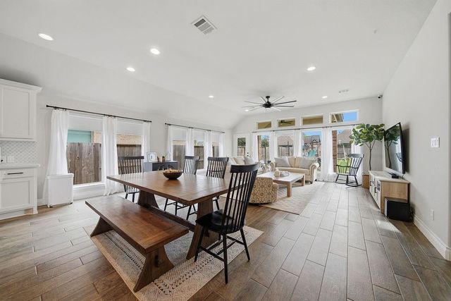 9231 Eckert Road, Rosharon, TX 77583
