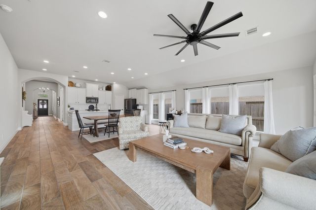 9231 Eckert Road, Rosharon, TX 77583