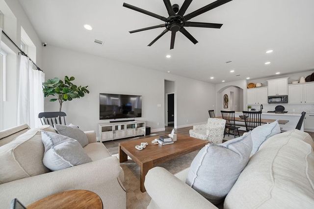 9231 Eckert Road, Rosharon, TX 77583