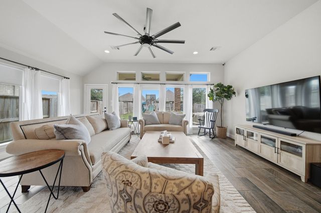9231 Eckert Road, Rosharon, TX 77583