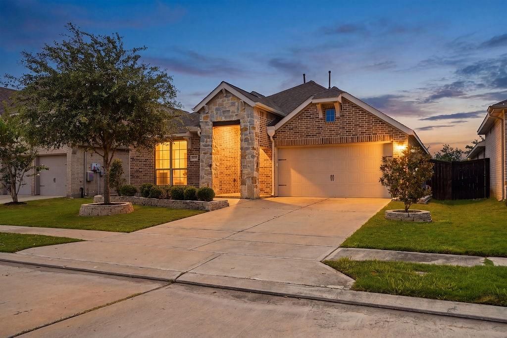 9231 Eckert Road, Rosharon, TX 77583