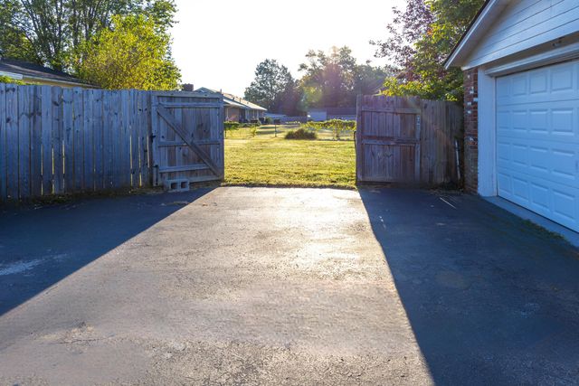 635 Reed Drive, Frankfort, KY 40601