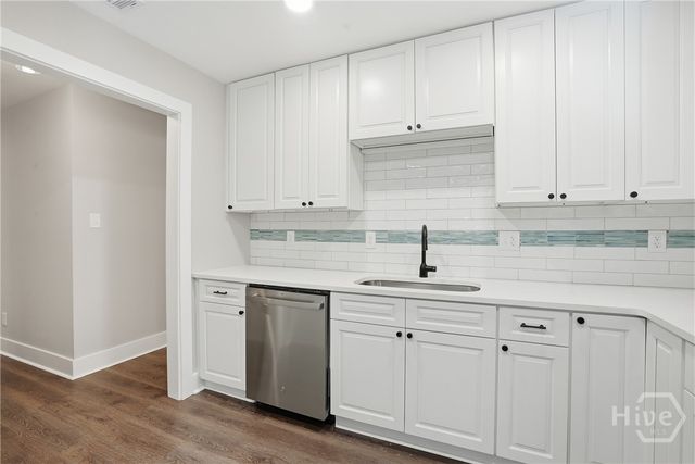 21 Sheridan Circle, Savannah, GA 31406