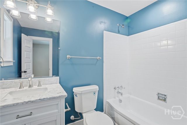 21 Sheridan Circle, Savannah, GA 31406