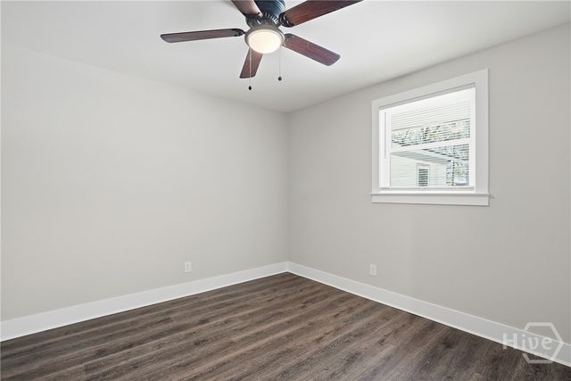 21 Sheridan Circle, Savannah, GA 31406