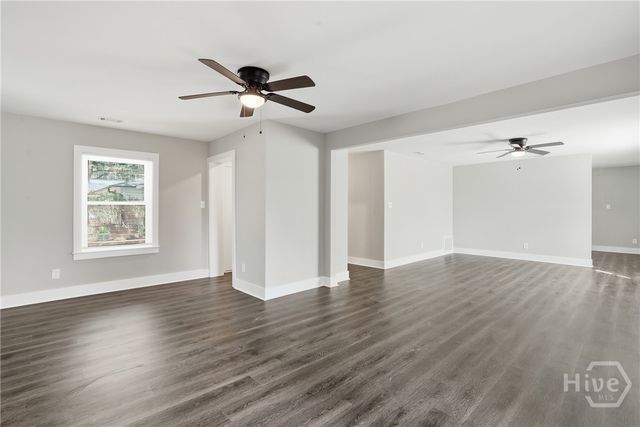 21 Sheridan Circle, Savannah, GA 31406