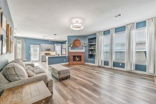 994 Jefferson Street, Alvin, TX 77511