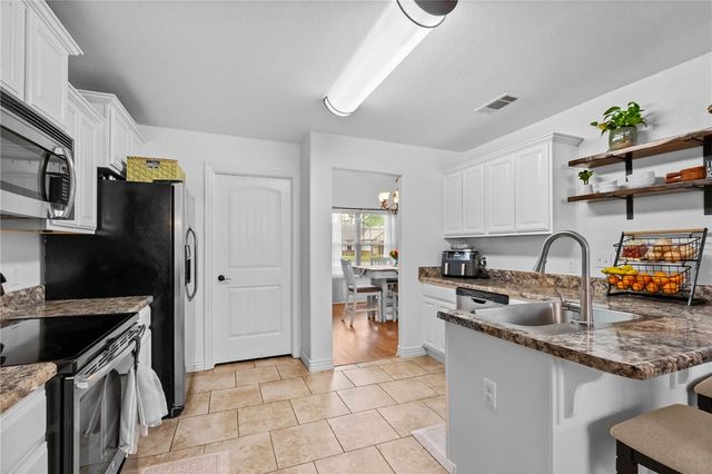 710 Bonnie Scotland Drive, Prairie Grove, AR 72753