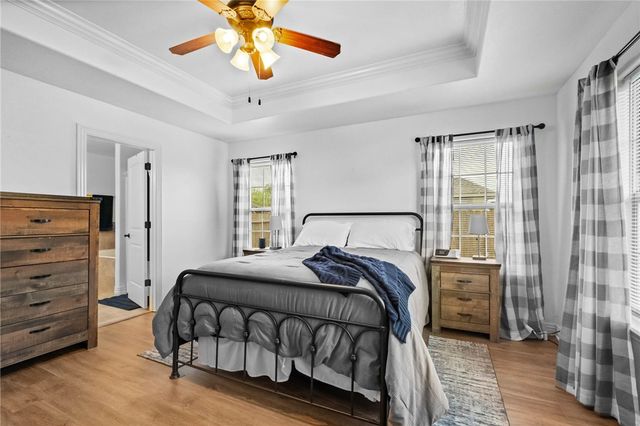 710 Bonnie Scotland Drive, Prairie Grove, AR 72753