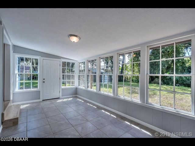 1040 B Street, New Smyrna Beach, FL 32168