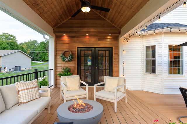 1469 Roods Lake Road, Lapeer, MI 48446