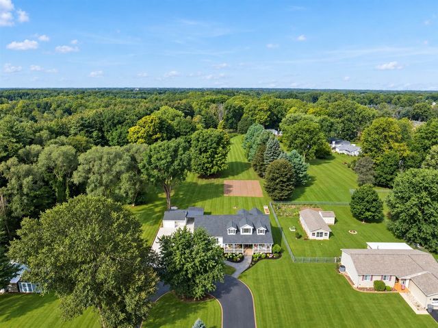 1469 Roods Lake Road, Lapeer, MI 48446
