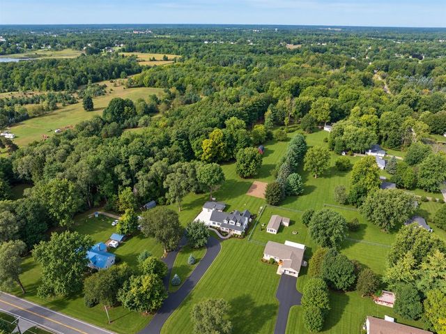 1469 Roods Lake Road, Lapeer, MI 48446