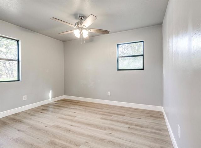 47110 Garretts Lake Road, Shawnee, OK 74804