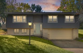 17912 Mohawk Drive, Spring Lake, MI 49456