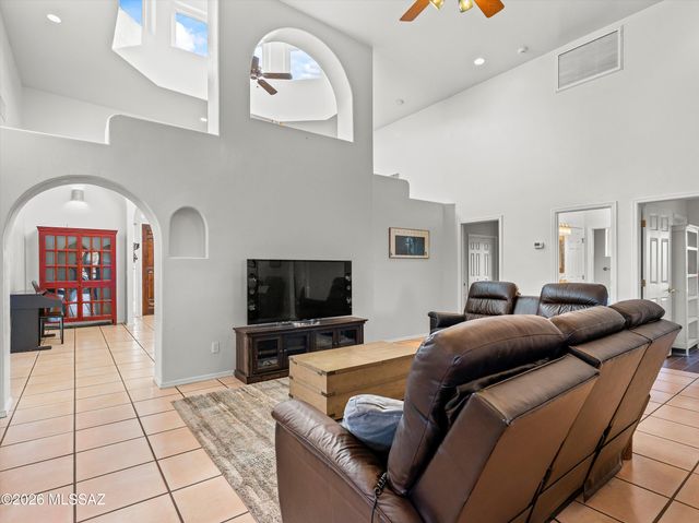 10301 N Thornydale Road, Tucson, AZ 85742