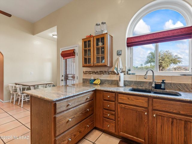10301 N Thornydale Road, Tucson, AZ 85742