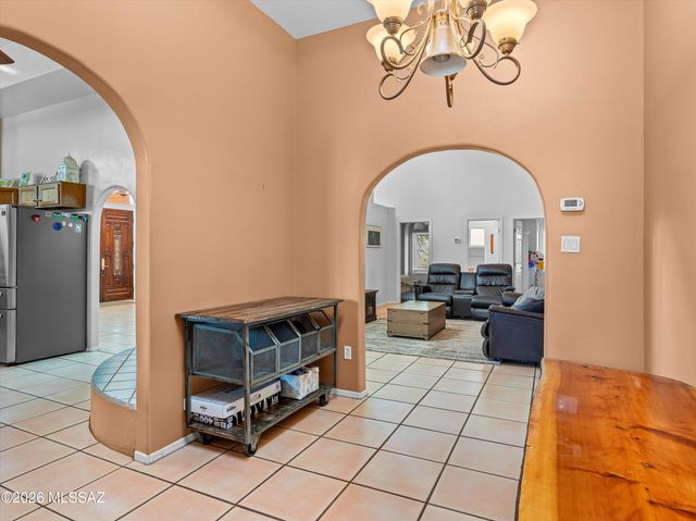 10301 N Thornydale Road, Tucson, AZ 85742