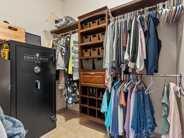 10301 N Thornydale Road, Tucson, AZ 85742