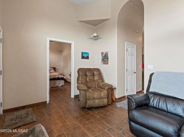 10301 N Thornydale Road, Tucson, AZ 85742