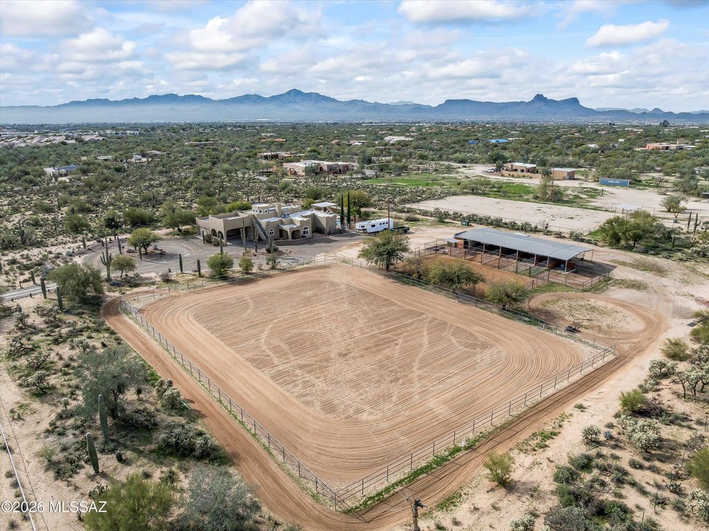 10301 N Thornydale Road, Tucson, AZ 85742