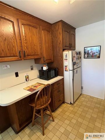 89 S Pennington Road, New Brunswick, NJ 08901