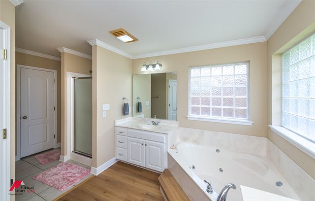 2015 Meadow Bend, Shreveport, LA 71118