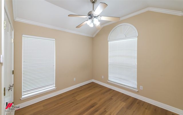 2015 Meadow Bend, Shreveport, LA 71118
