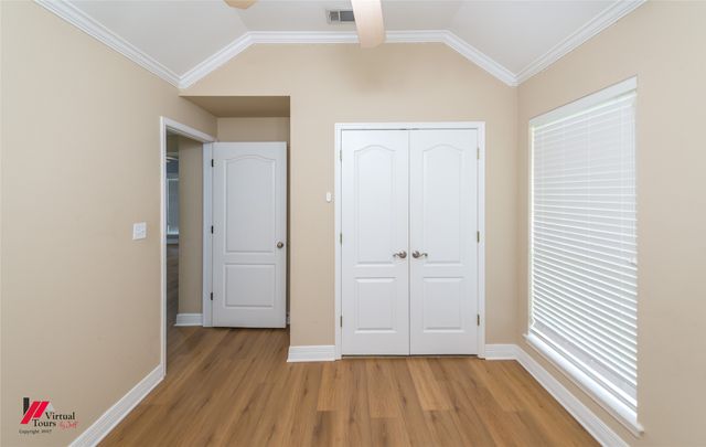 2015 Meadow Bend, Shreveport, LA 71118