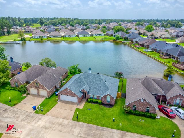 2015 Meadow Bend, Shreveport, LA 71118