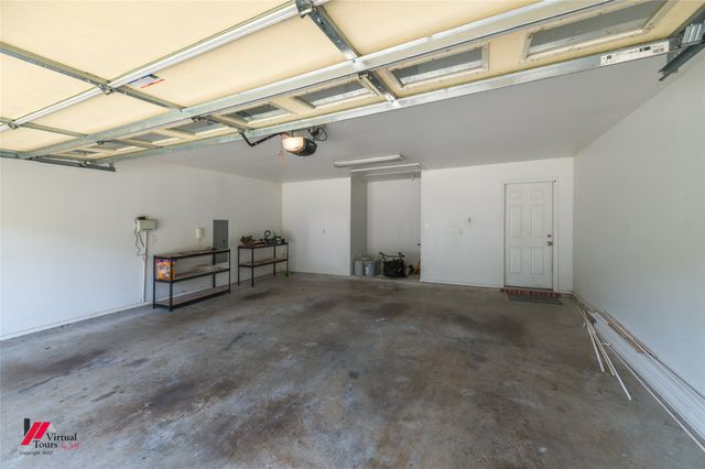 2015 Meadow Bend, Shreveport, LA 71118
