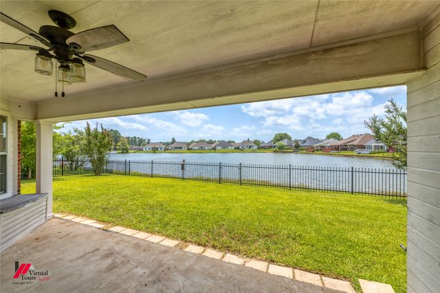 2015 Meadow Bend, Shreveport, LA 71118