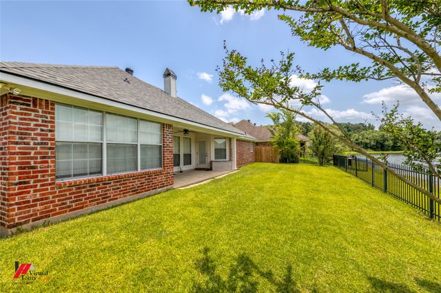2015 Meadow Bend, Shreveport, LA 71118