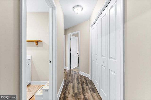 5 BOUNDARY RD, New Freedom, PA 17349