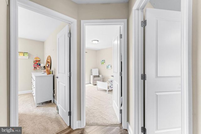 5 BOUNDARY RD, New Freedom, PA 17349