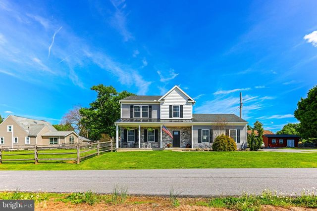 5 BOUNDARY RD, New Freedom, PA 17349