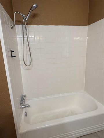 1908 20TH AVENUE N, St Petersburg, FL 33713