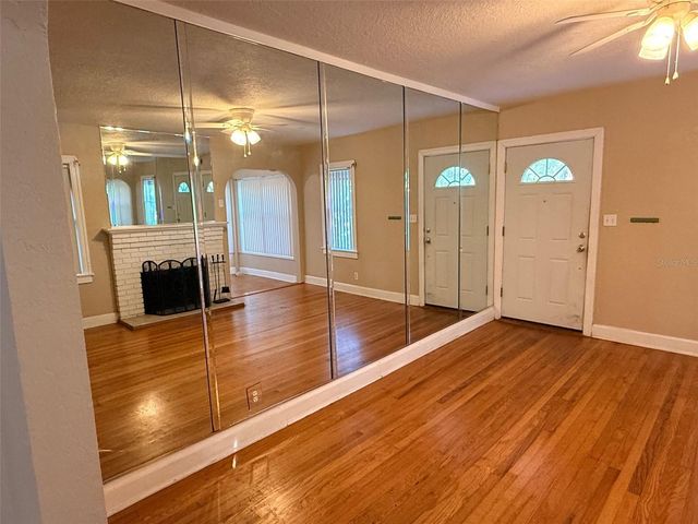 1908 20TH AVENUE N, St Petersburg, FL 33713